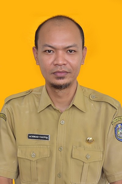 ACHMAD TAUFIQ, S.Pd. SD.