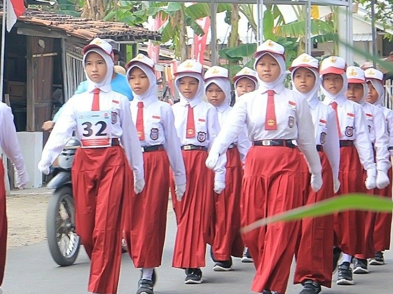 LOMBA GERAK JALAN